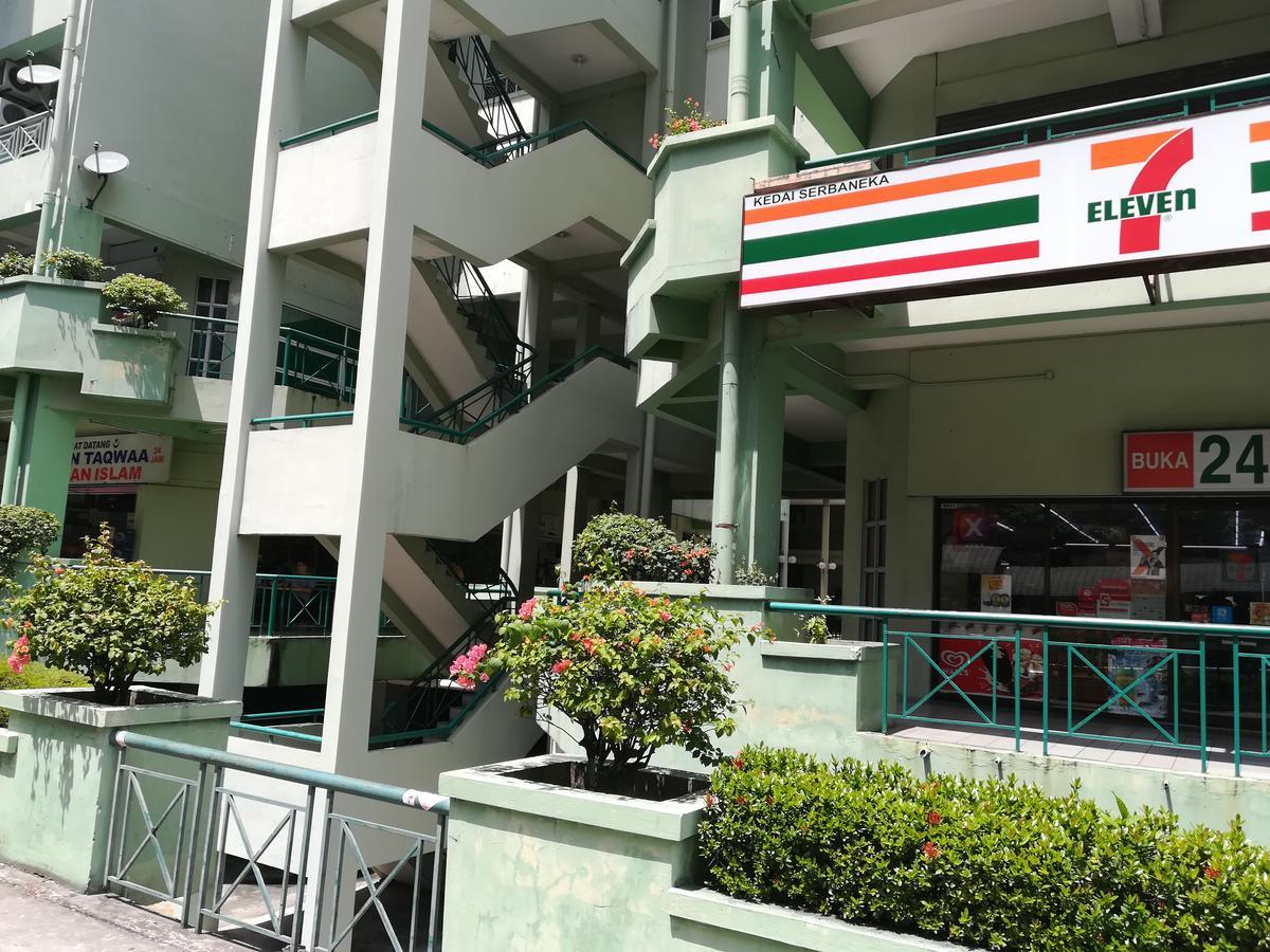 Get Inn Backpackers Kota Kinabalu Bagian luar foto