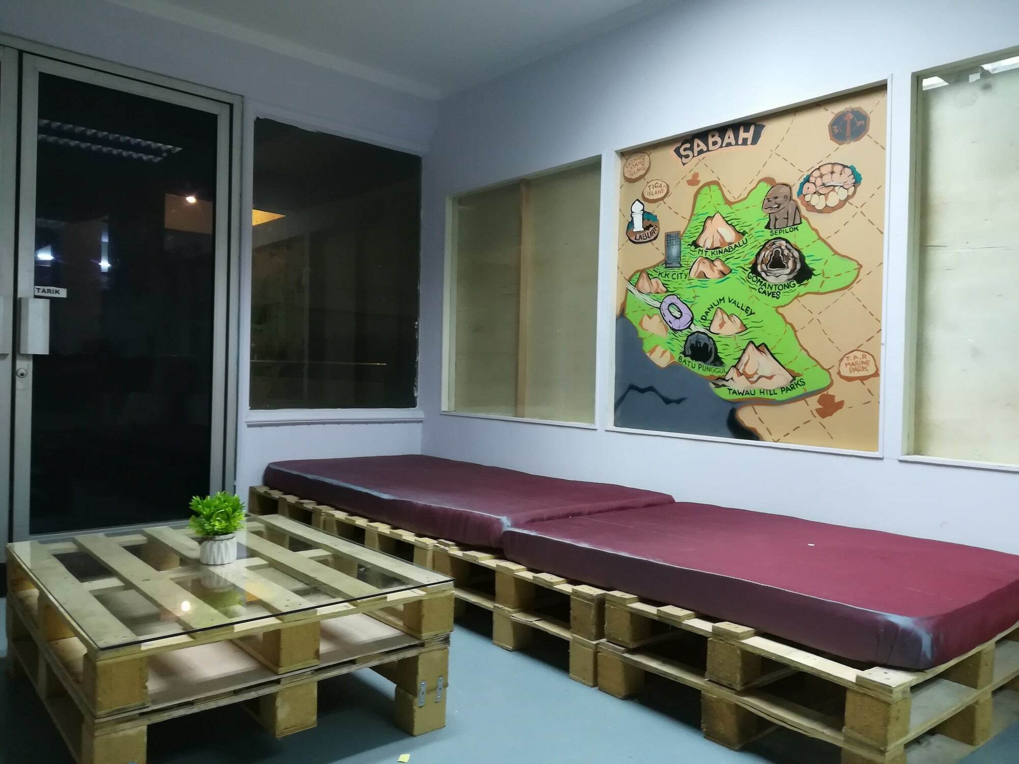 Get Inn Backpackers Kota Kinabalu Bagian luar foto