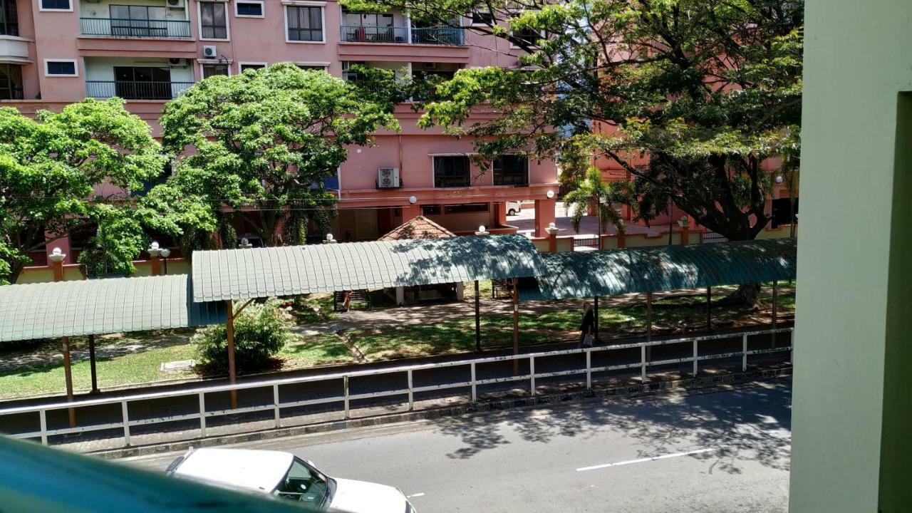Get Inn Backpackers Kota Kinabalu Bagian luar foto