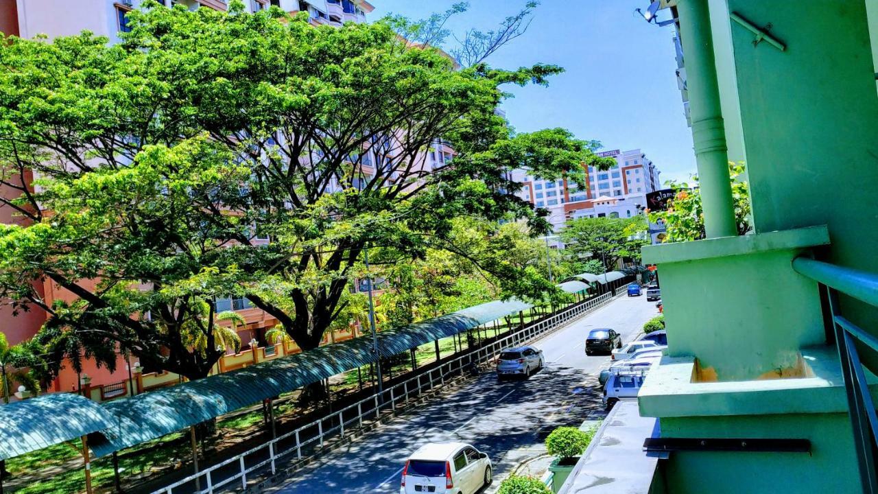 Get Inn Backpackers Kota Kinabalu Bagian luar foto
