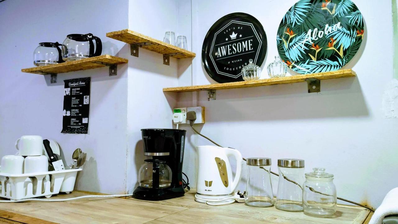 Get Inn Backpackers Kota Kinabalu Bagian luar foto